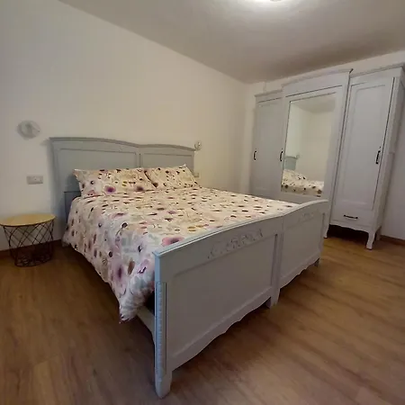 Casa Borna Da Ghiasa بيت للعطل