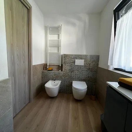 度假居 Casa Borna Da Ghiasa *